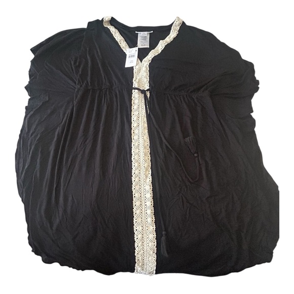 Motherhood Other - Motherhood swim coverup top with Cream Lace Detail